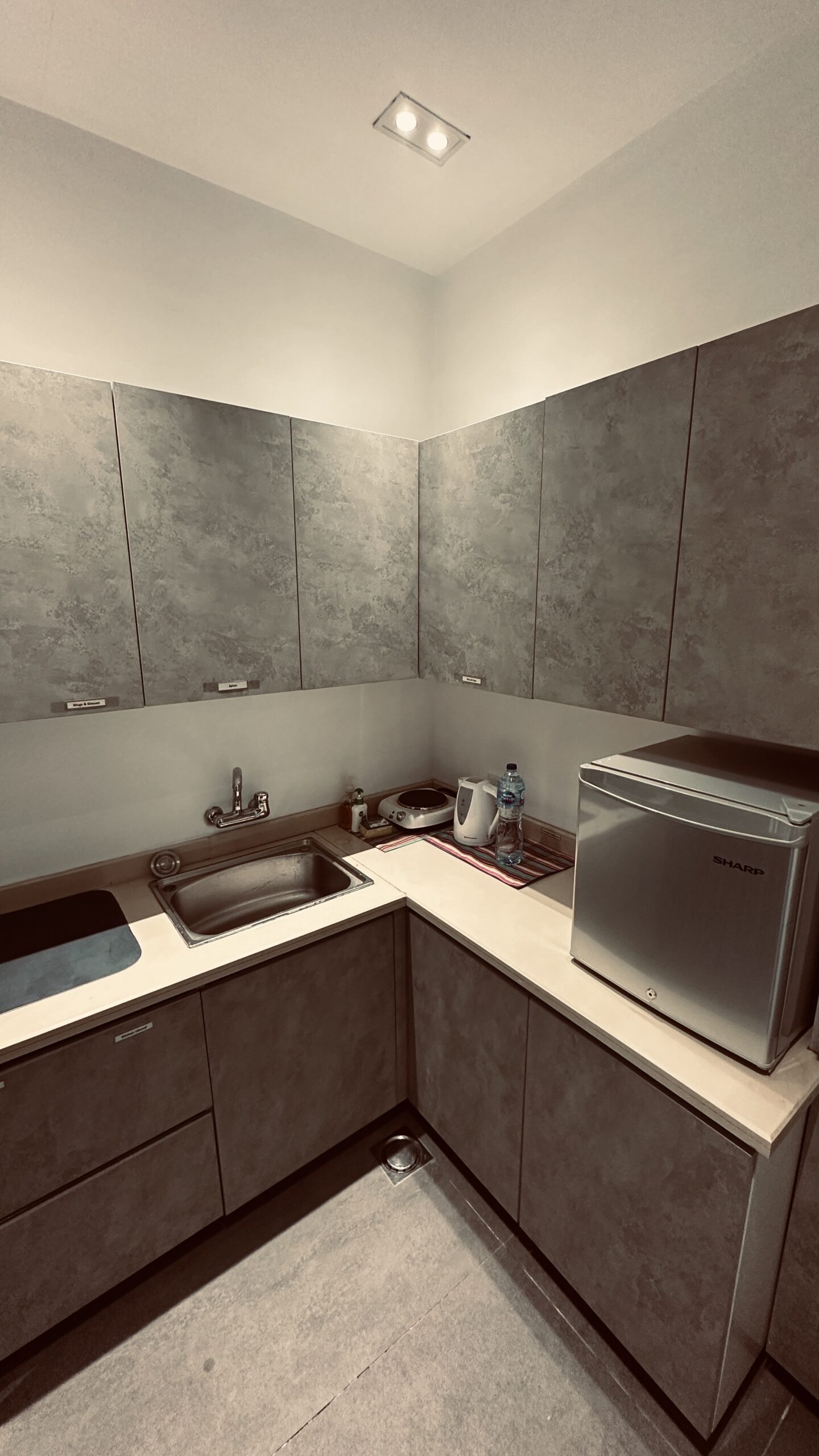 Room 05